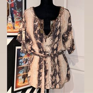 Bebe - Snake Print Tunic Top w/turquoise stone detail - Women’s Size Medium